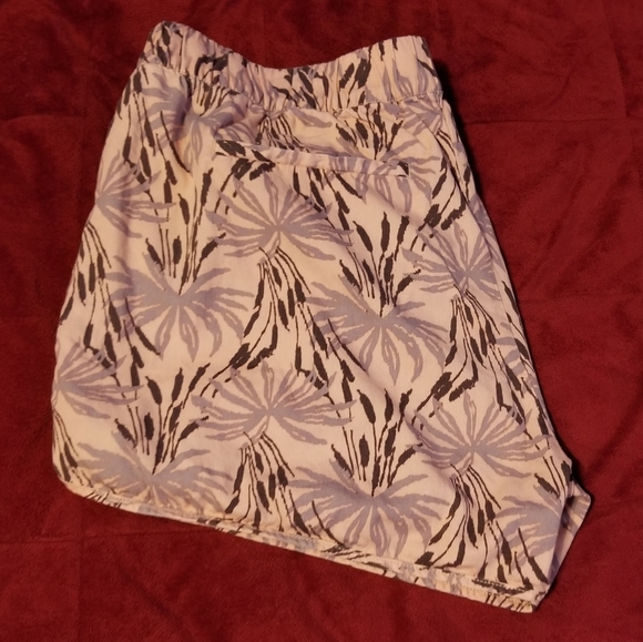 Madewell Short embroidered curved Size S Color Pink - Picture 9 of 9